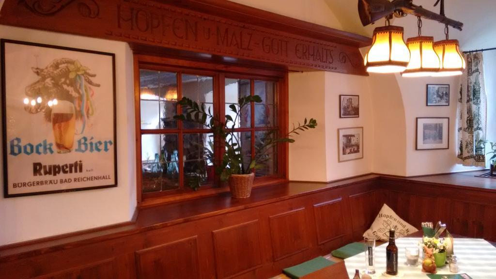 Altstadt- Und Businesshotel Pfaubraeu - Brauereigasthof - Fruehstuecksbuffet - Kostenfreie Radgarage - Hunde Willkommen Trostberg an der Alz Exteriér fotografie