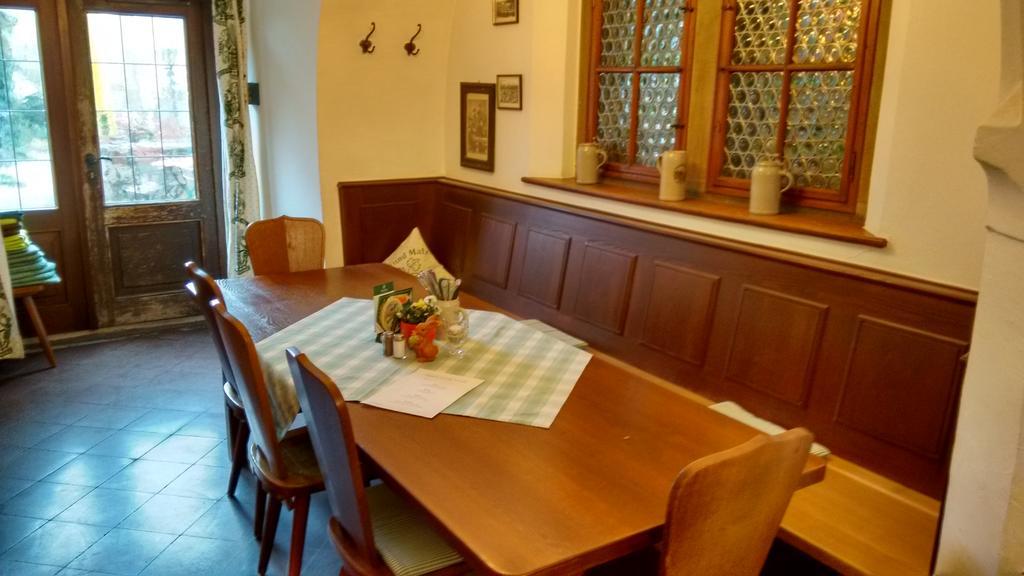 Altstadt- Und Businesshotel Pfaubraeu - Brauereigasthof - Fruehstuecksbuffet - Kostenfreie Radgarage - Hunde Willkommen Trostberg an der Alz Exteriér fotografie