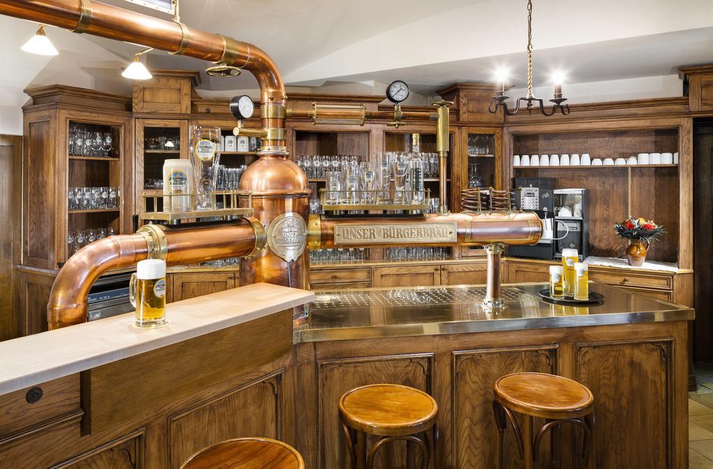 Altstadt- Und Businesshotel Pfaubraeu - Brauereigasthof - Fruehstuecksbuffet - Kostenfreie Radgarage - Hunde Willkommen Trostberg an der Alz Exteriér fotografie